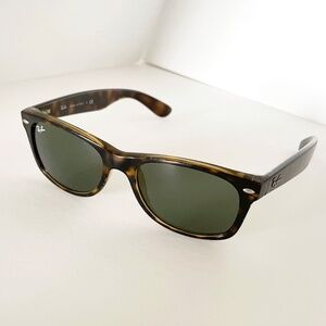 Ray-ban Sunglasses - New Wayfarer Classic - Tortoise Shell
